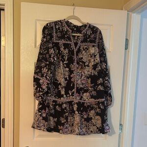 Entro Floral Long Sleeve Dress in Black and Purple